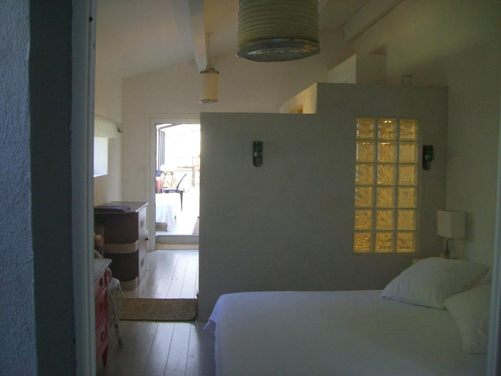 ラ・ロンド・レ・モール Le Mas De Notre-Dame Bed & Breakfast 部屋 写真